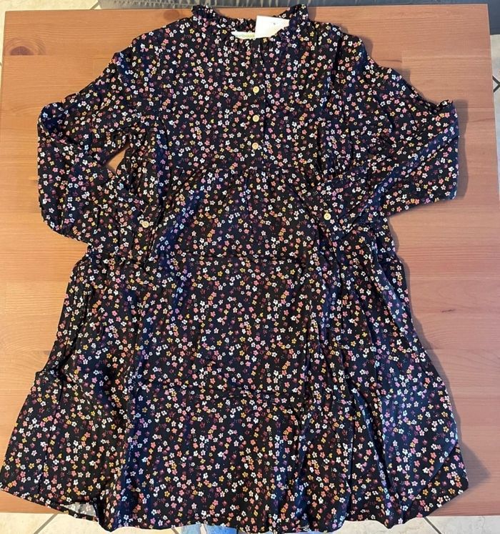 Neuve (non portée) 🏷😍🥰🩷 superbe robe ml 8 ans fille😍🥰🩷