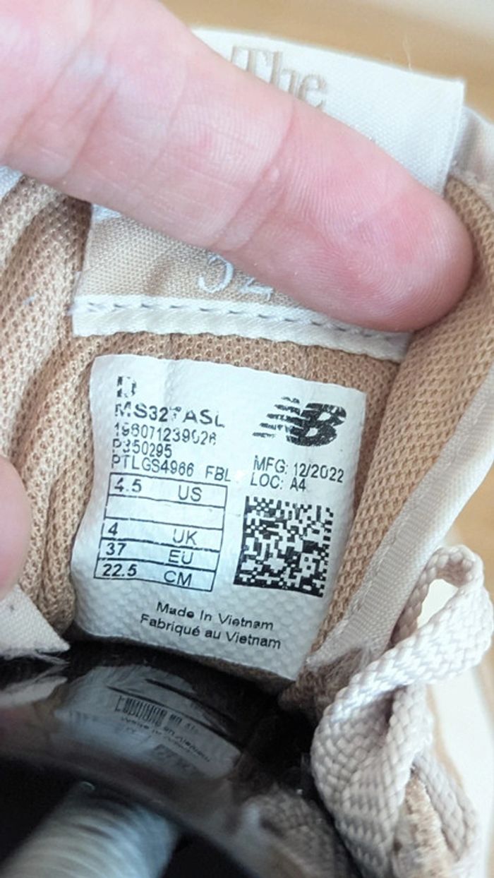 New balance 327 beige - photo numéro 9