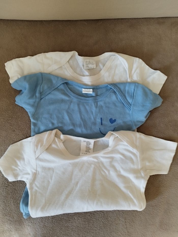 Lot bodies 3 ans