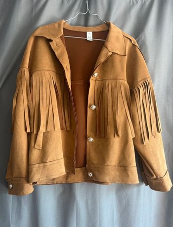 Veste en daim marron détails  frange taille unique  neuf sans étiquette 