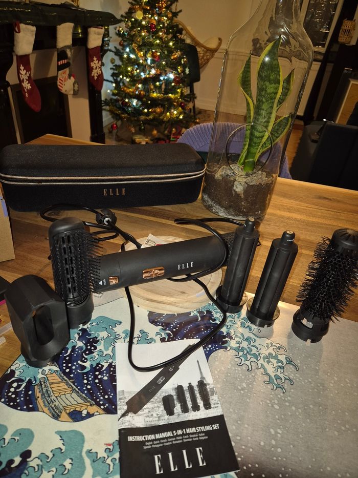 Brosse Coiffante / 5 en 1 -ELLE