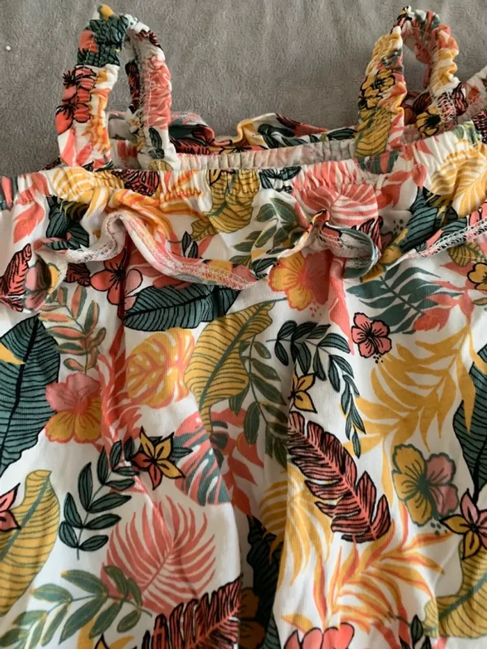 Haut tropical fille été à bretelles, motif fleuri - photo numéro 2