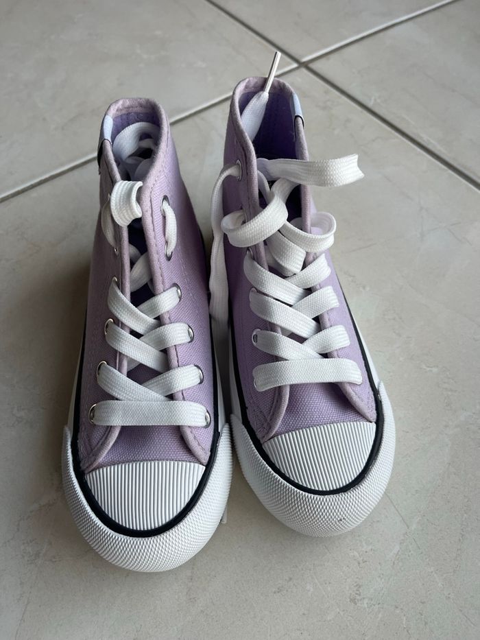 Baskets style converse neuve 29 - photo numéro 3