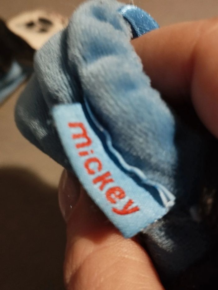 Chaussons Mickey 0-3mois - photo numéro 2