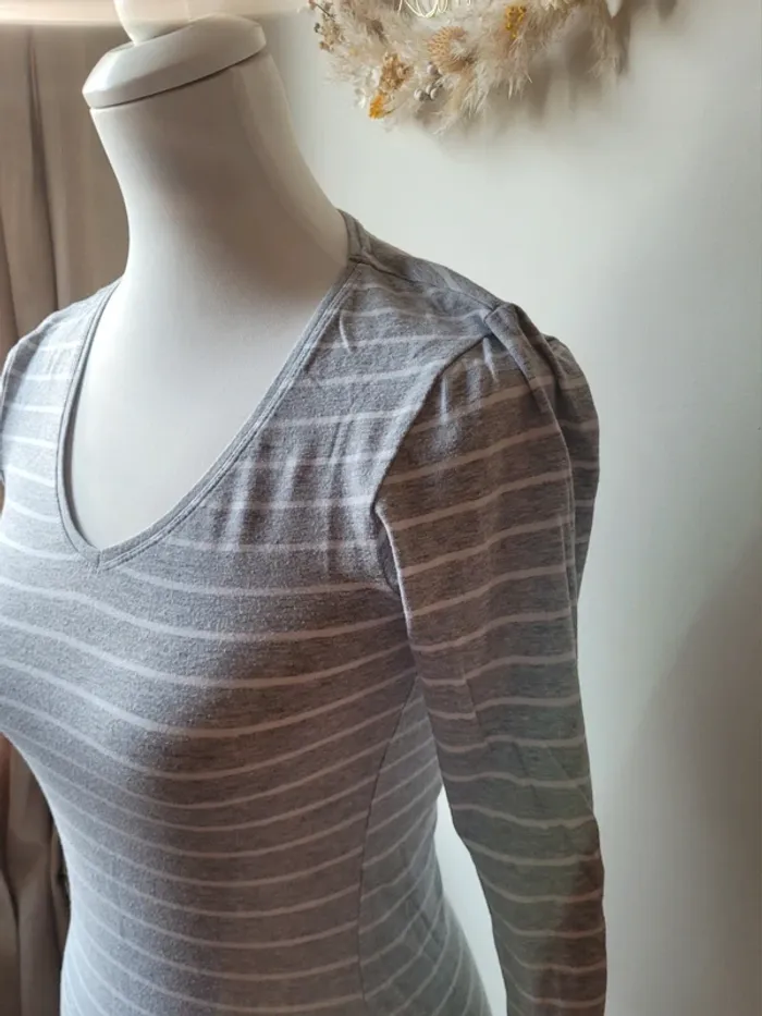 T-shirt Primark Taille S - photo numéro 2