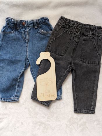 Lot 2 jeans 9 mois