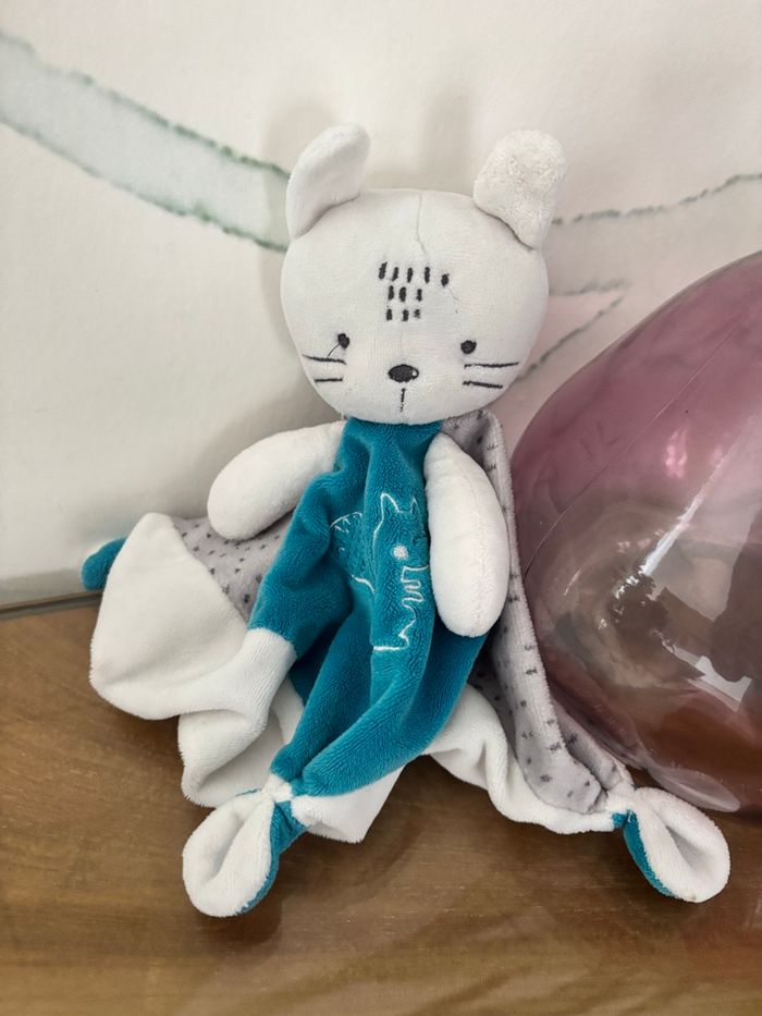 Doudou chat mors d'enfants - photo numéro 2
