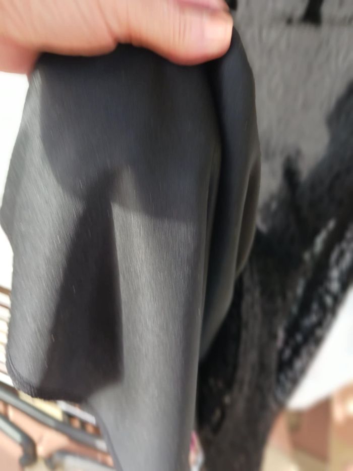 robe noire en dentelle doublée taille 42 - photo numéro 5