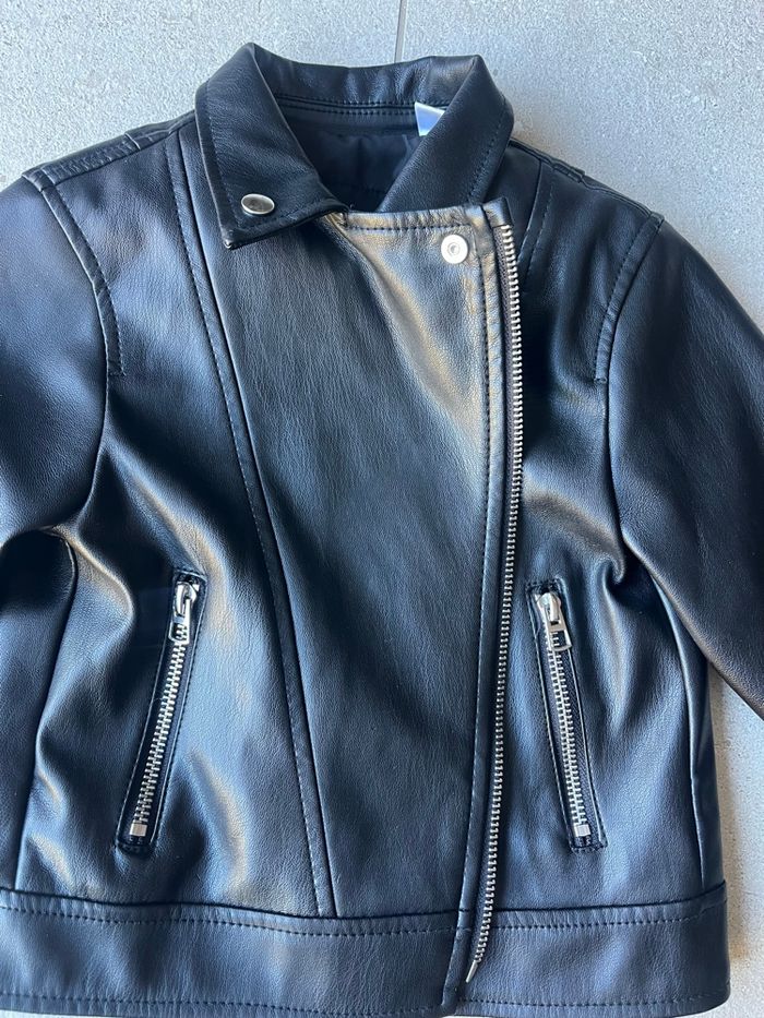 Veste perfecto simili cuir Zara - photo numéro 3