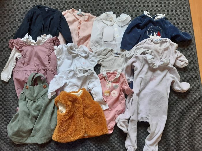 Lot vêtements fille 6 mois hiver