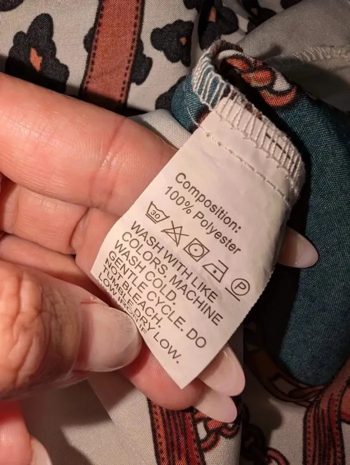 Chemisier péplum cache coeur imprimé léopard et chaînes taille M Shein - photo numéro 4