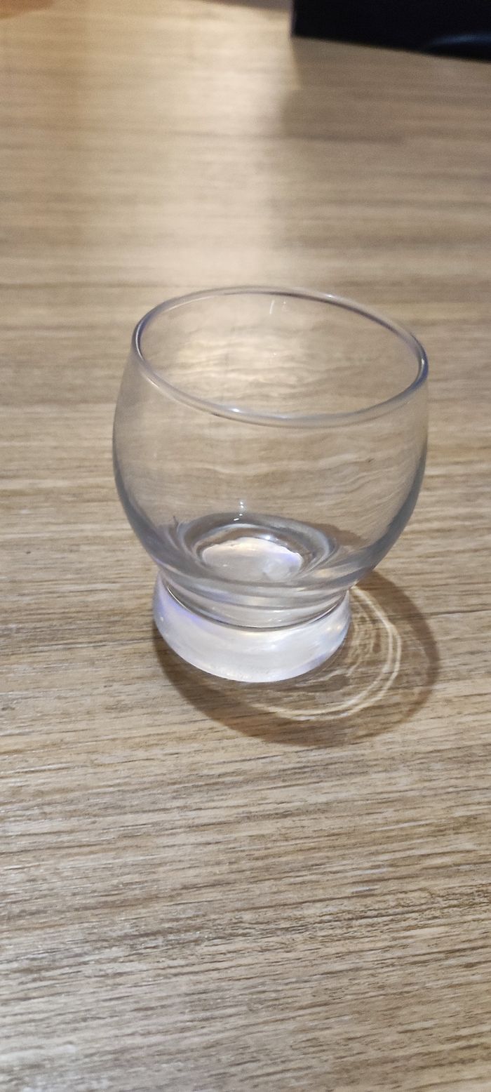 ✨ Lot de 3 verres de styles variés ✨ - photo numéro 3