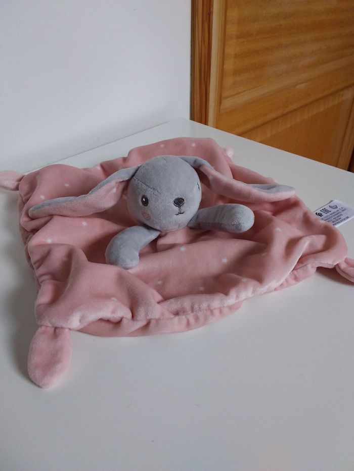 4 Jouets d'éveil bébé fille - photo numéro 2