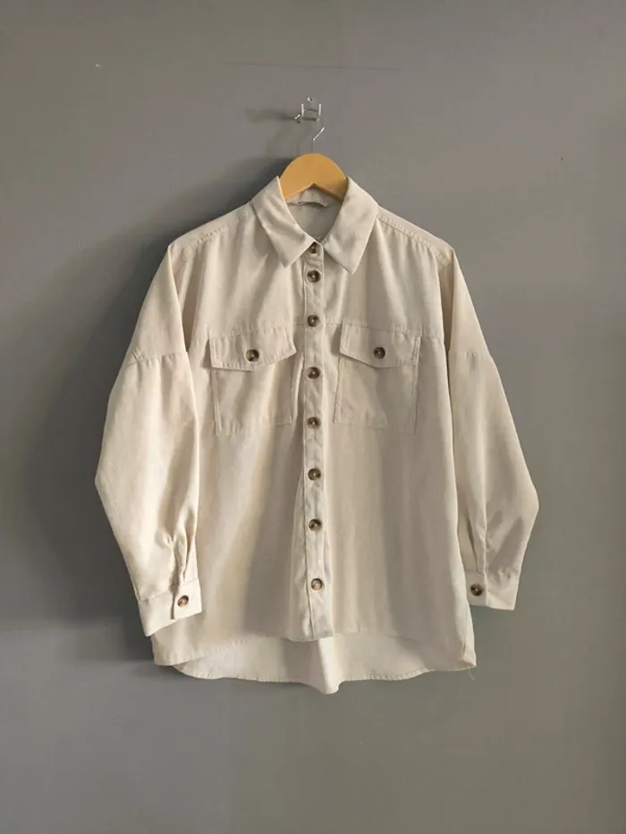 Surchemise | Veste crème Stradivarius