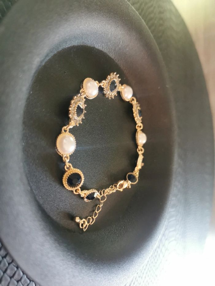 Bracelet femme style Vintage doré et noir - photo numéro 2