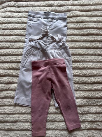 Lot 2 pantalons + 1 legging 9 mois