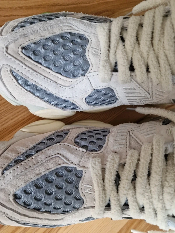 Baskets New Balance  9060 taille 40 - photo numéro 5