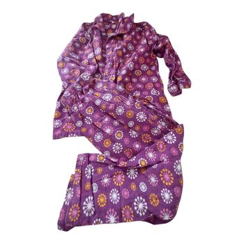 Pyjama 2 pièces violet avec des fleurs taille 7 - 8 ans