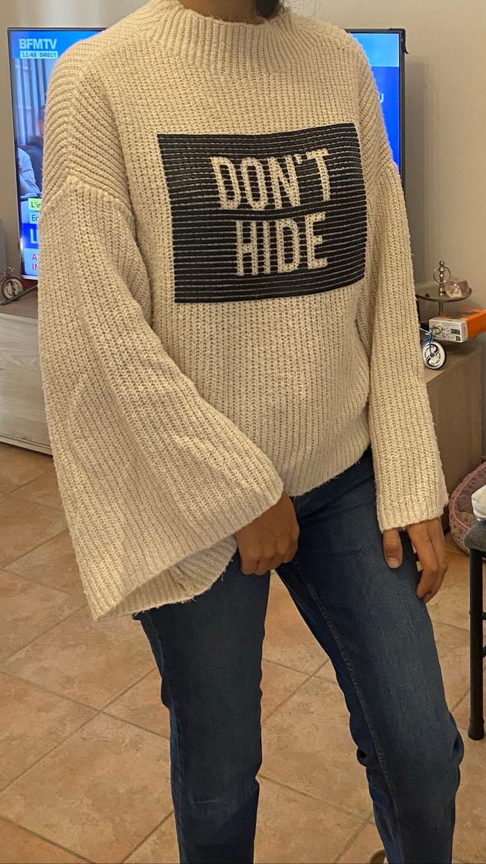 Pull épais d’hiver , manches larges , tres bon état , taille 40 - photo numéro 2
