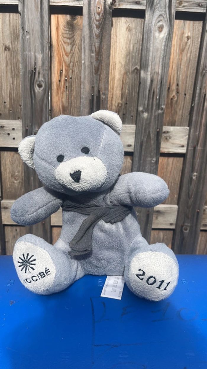 Ours en peluche