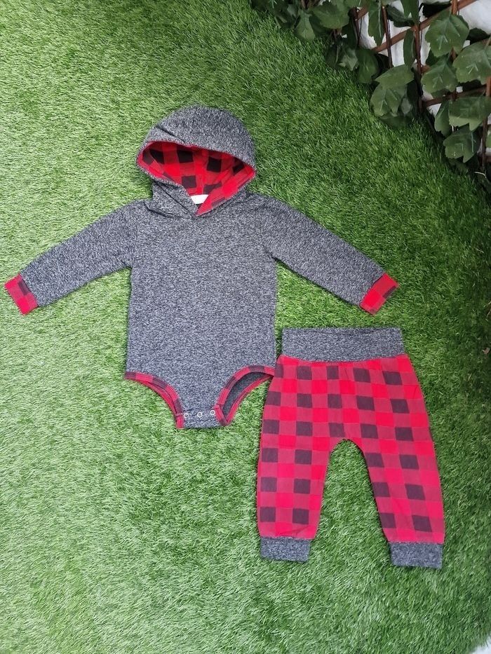 Ensemble body avec capuche et pantalon de PatPat