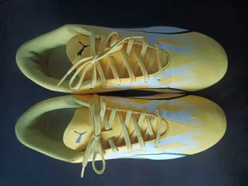 Chaussures de foot Puma