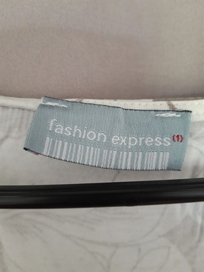 T-shirt fashion express - photo numéro 2