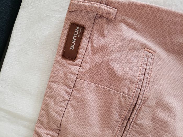 Chino rose pâle à motifs - photo numéro 9