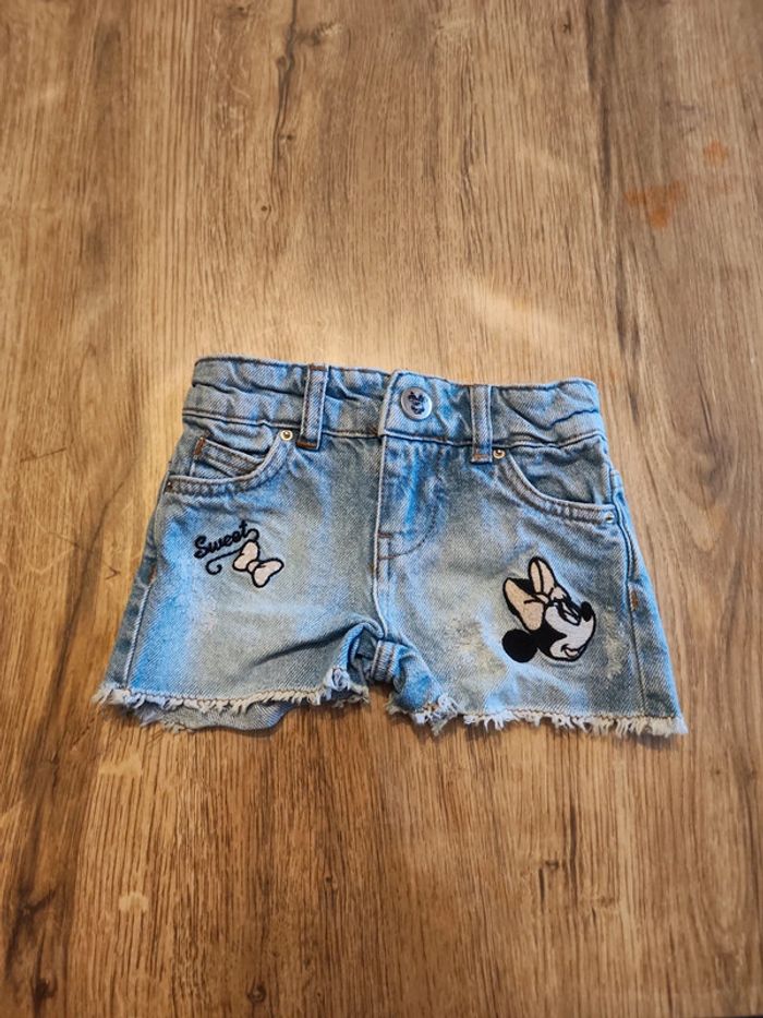 Short Disney 2 ans
