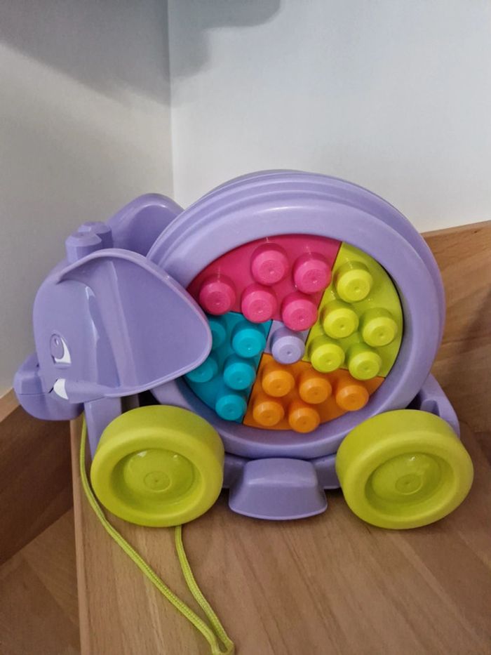 🪀 Éléphant à tirer - photo numéro 3