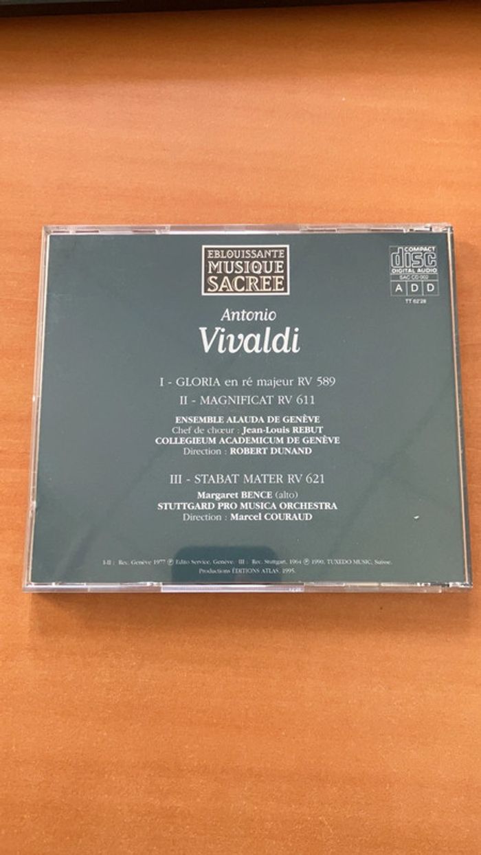 CD. Vivaldi. Gloria. Magnificat Stabat Mater. - photo numéro 2