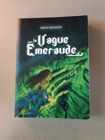 Irène Salvador la vague émeraude