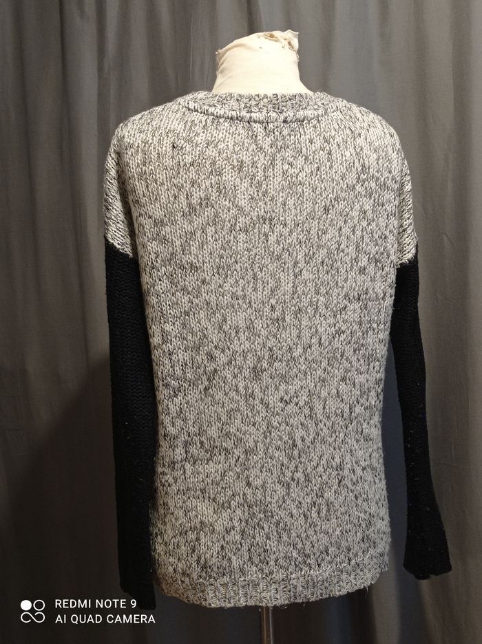 pull de chez Heart&Soul taille 42 réf 104 P12 - photo numéro 2