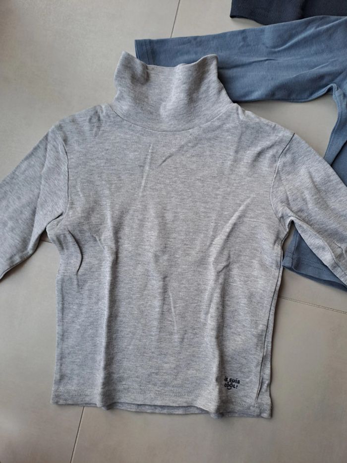 Lot de 3 t shirts col roulé coton 4A Vertbaudet - TBE - photo numéro 5