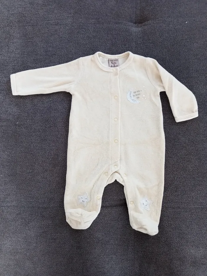 Pyjama jaune clair 1 mois
