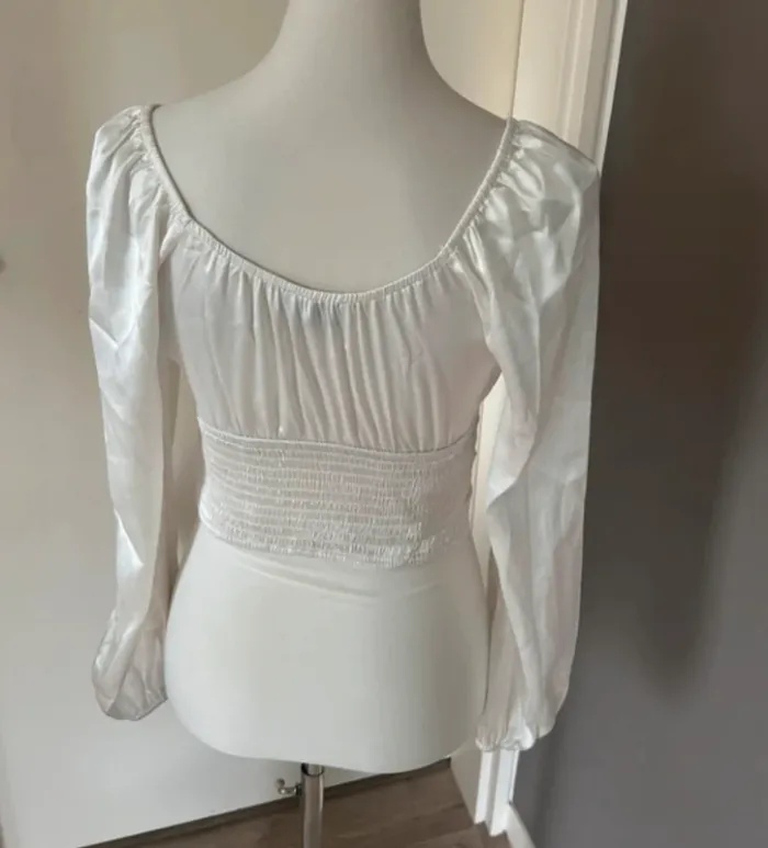 Hollister, top, blouse, blanc, satiné, Crop top femme, taille M - photo numéro 5