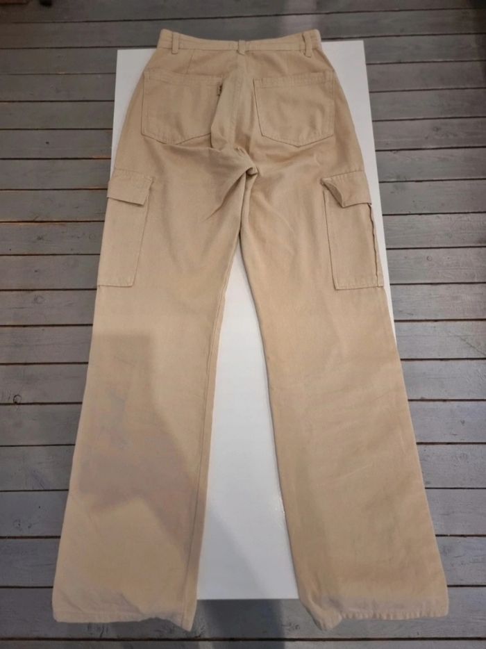 Cargo beige Stradivarius - photo numéro 5