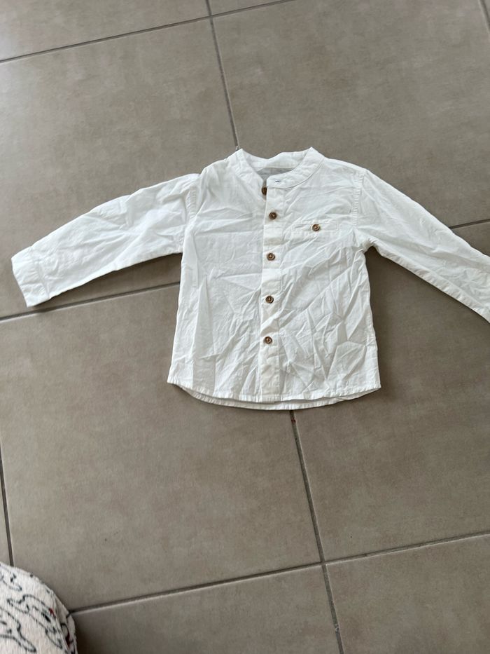 Chemise blanche 24 mois
