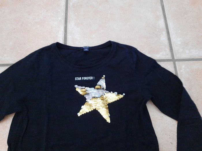 Haut noir manches longues a sequins - photo numéro 2