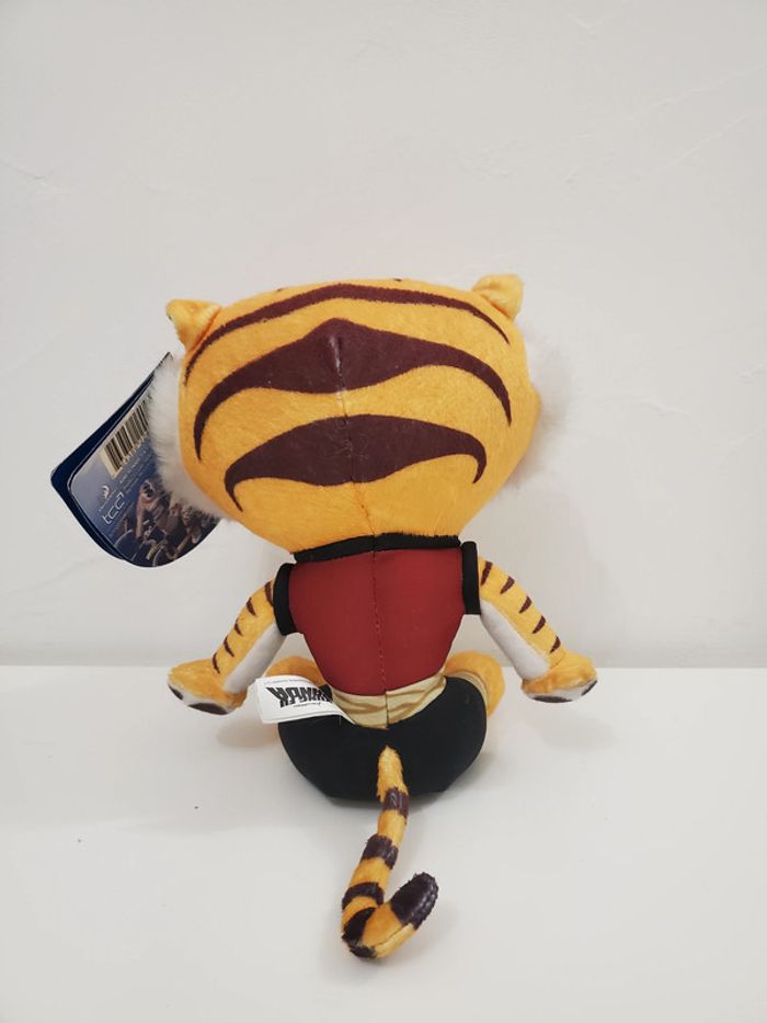 Kung Fu Panda peluche de Maître Tigresse neuf avec étiquette. Big Headz DreamWorks 30 cm environ - photo numéro 2