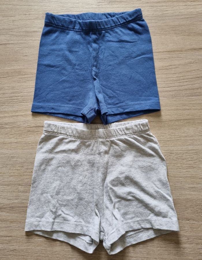 6 mois, 2 euros l'unité, 5 euros les 3 - photo numéro 7