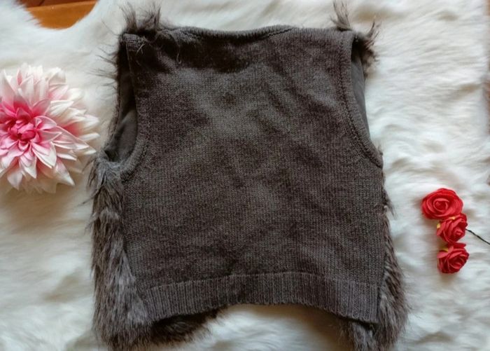 Gilet fourrure sans manches 8 ans - photo numéro 6