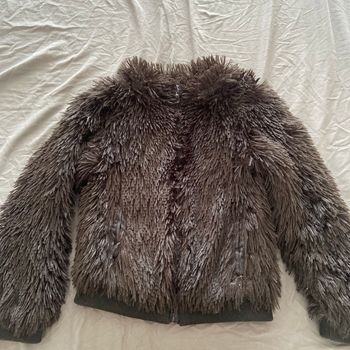 veste imitation fourrure