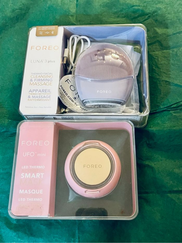 Lot appareils Foreo d’occasion ( excellent etat de fonctionnement)
