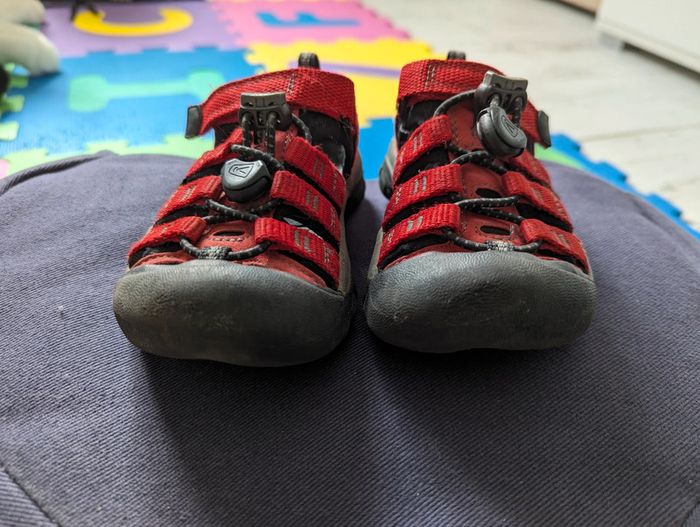 Sandales Keen Newport H2 – Pointure 25/26 – Randonnée et draisienne – Très bon état - photo numéro 12