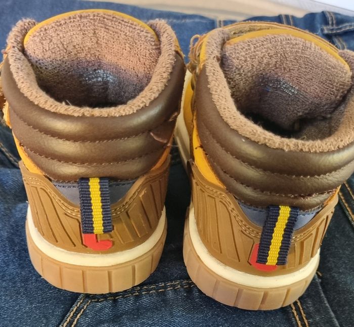 Chaussures marque creeks p23 - photo numéro 5