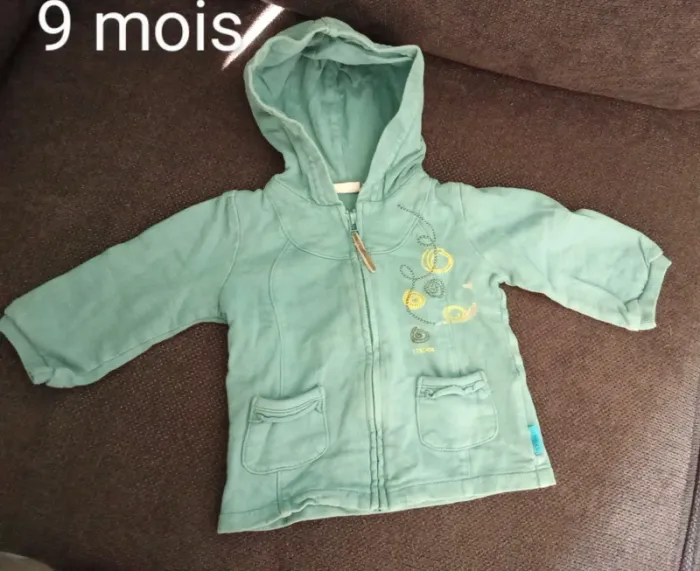 Veste zippée fille 9 mois
