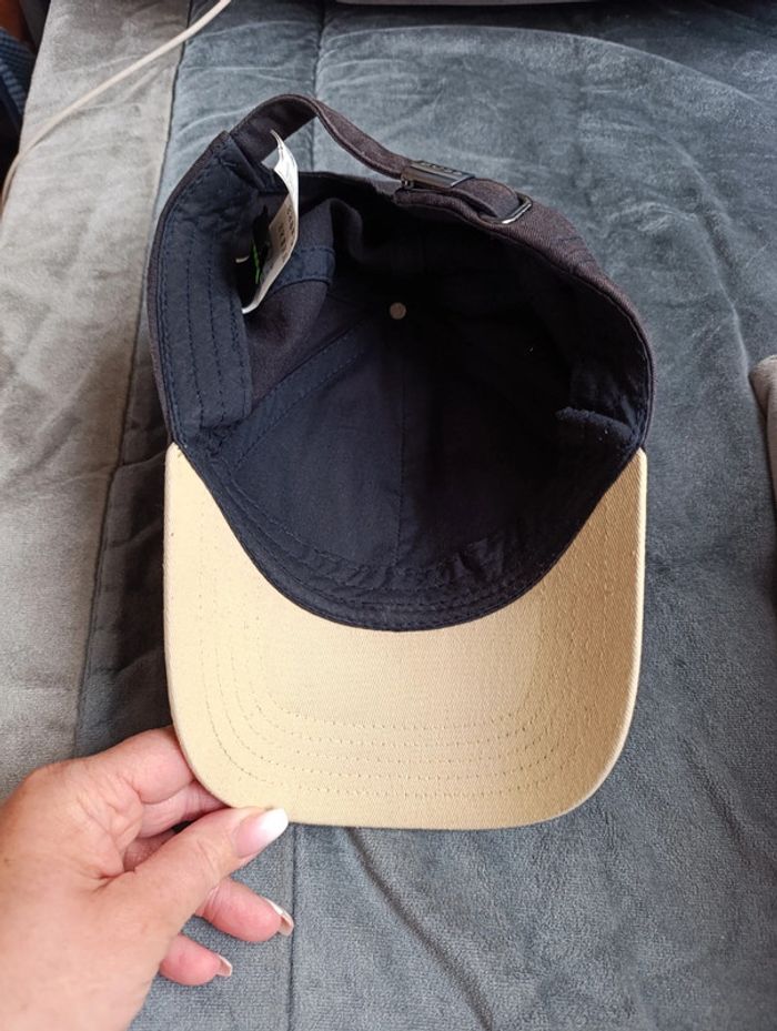 Lot 2 casquettes Hugo Boss - photo numéro 7