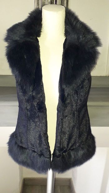 Veste fourrure synthétique sans manches