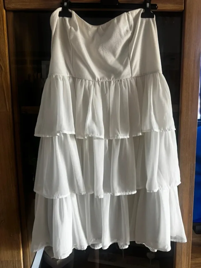 Robe bustier à volants - photo numéro 2